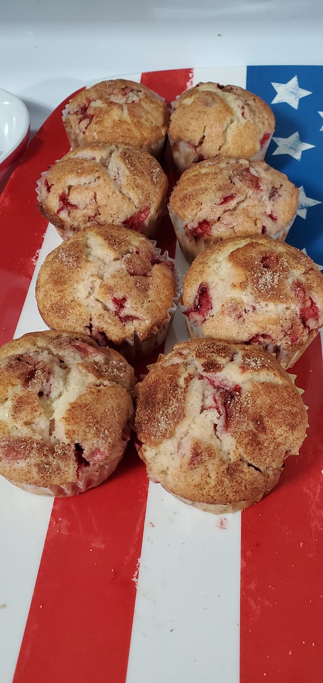 Straw berry muffins